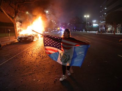 Alcaldesa de Los Ángeles impone toque de queda en el centro de la ciudad
