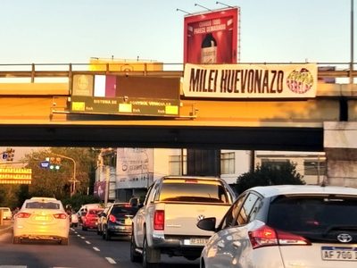 Milei en Mendoza: visita la tierra de los Félix y caminata por la Peatonal
