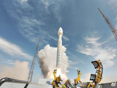 El cohete chino Lijian-1 pone en órbita dos satélites mexicanos
