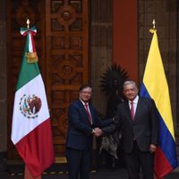 Gustavo Petro y López Obrador hablan de migración y lucha antidrogas