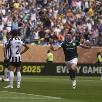 Paulinho anota en la prórroga y Palmeiras vence 1-0 a Botafogo en el Mundial de Clubes