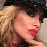 ¡Enloquecidos! Claudia Ciardone se fotografió para las redes y la compararon con una obra de arte