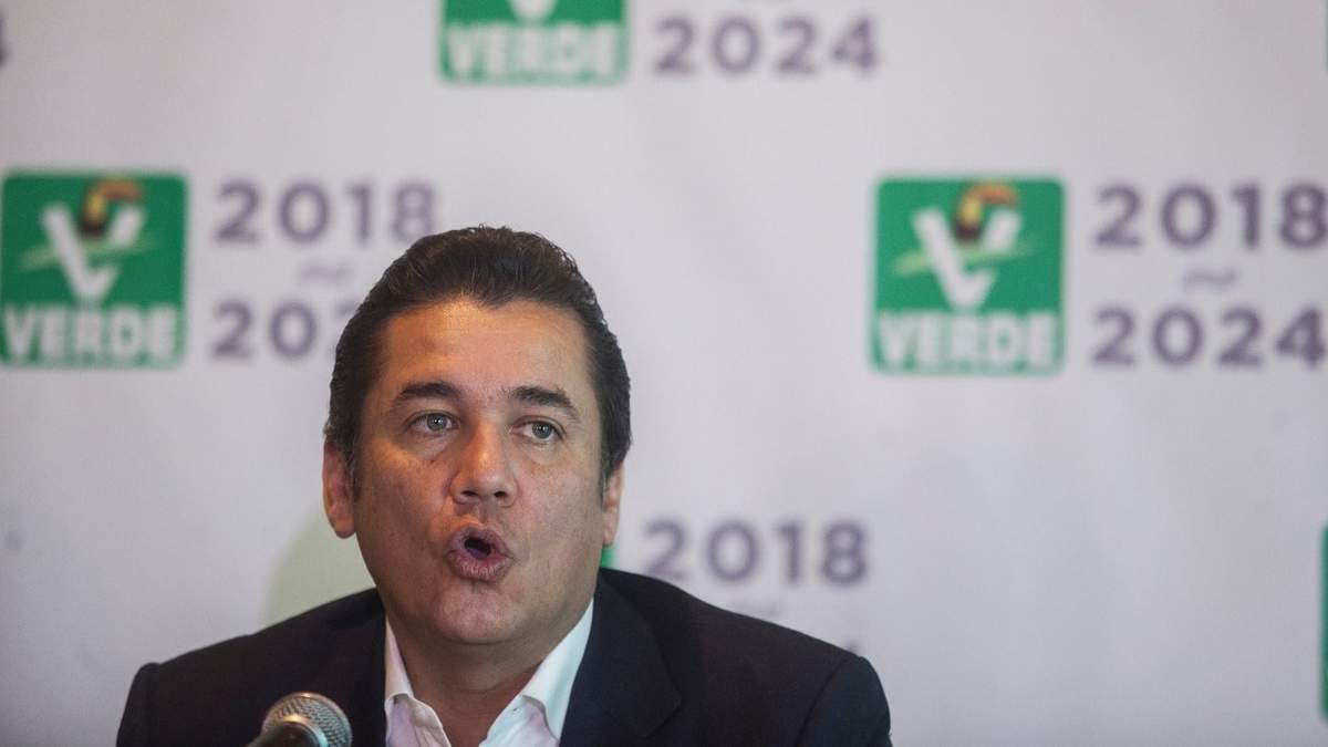 Carlos Alberto Puente Salas, coordinador del PVEM en la Cámara de Diputados