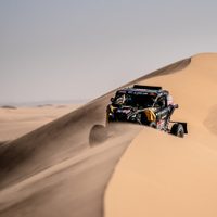Rally Dakar 2021: el tremendo vuelco que se transformó en el primer accidente de la 43º edición