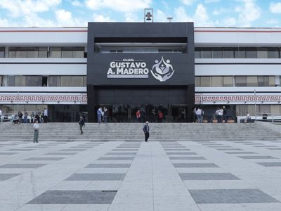Alto funcionario es acusado de violar a una niña de 10 años dentro de la alcaldía GAM; es detenido