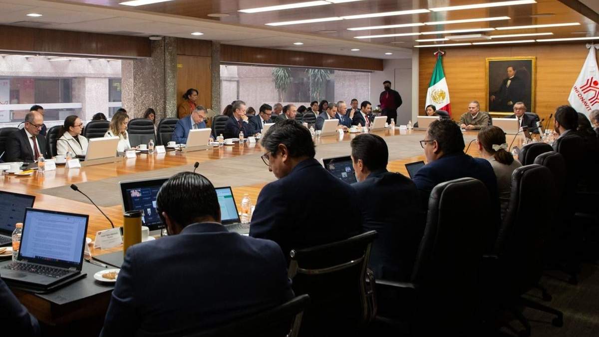 Nombramientos y relevos