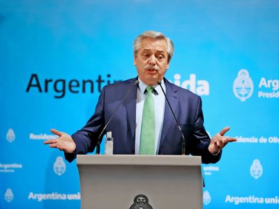 ¿No más anuncios oficiales? Recomiendan que el Presidente evite dar entrevistas