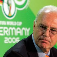 Investiga fiscalía suiza a Franz Beckenbauer por presunto lavado de dinero