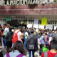 Por falta de grupos, alumnos de Medicina y Ciencias Biológicas del IPN se van a paro