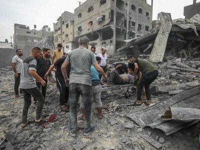 Israel afirma que ataca objetivos en la Franja de Gaza "a una escala sin precedentes"