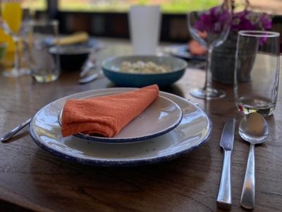 Cosechar, cocinar y comer en "La Aldea"