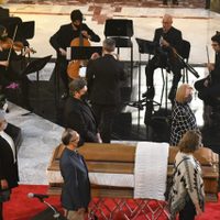 Emotiva despedida de Mario Lavista en Bellas Artes; su familia buscará acceso libre a su legado