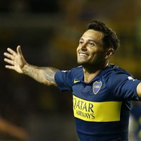 Mauro Zárate: las chances de renovar en Boca o marcharse a Italia