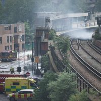 Estación de trenes Elephant and Castle de Londres es afectada por un incendio