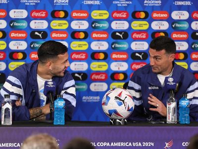 ¿Qué le dijo Lionel Scaloni?: la revelación de Leandro Paredes en su presentación en Boca