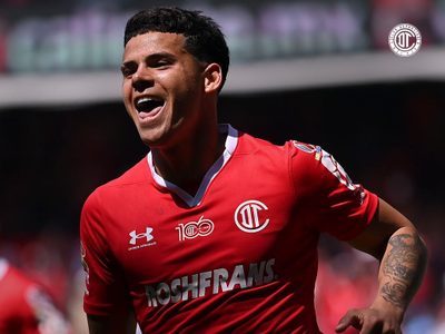 Toluca festeja 106 años con triunfo ante Cruz Azul