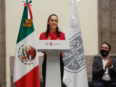 "Lo demás es lo demás", dice Sheinbaum sobre las declaraciones de Ebrard rumbo al 2024