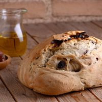 Pan relleno súper crocante: la receta más rica de tu vida, con la que vas a dejar de ir a la panadería