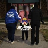 En un allanamiento en Las Lajas, la policía de Zapala demoró a una mujer por contrabando