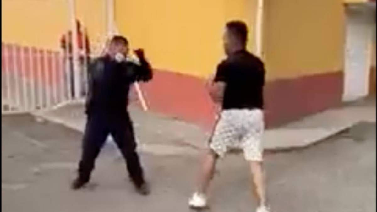 Los protagonistas de la pelea callejera
