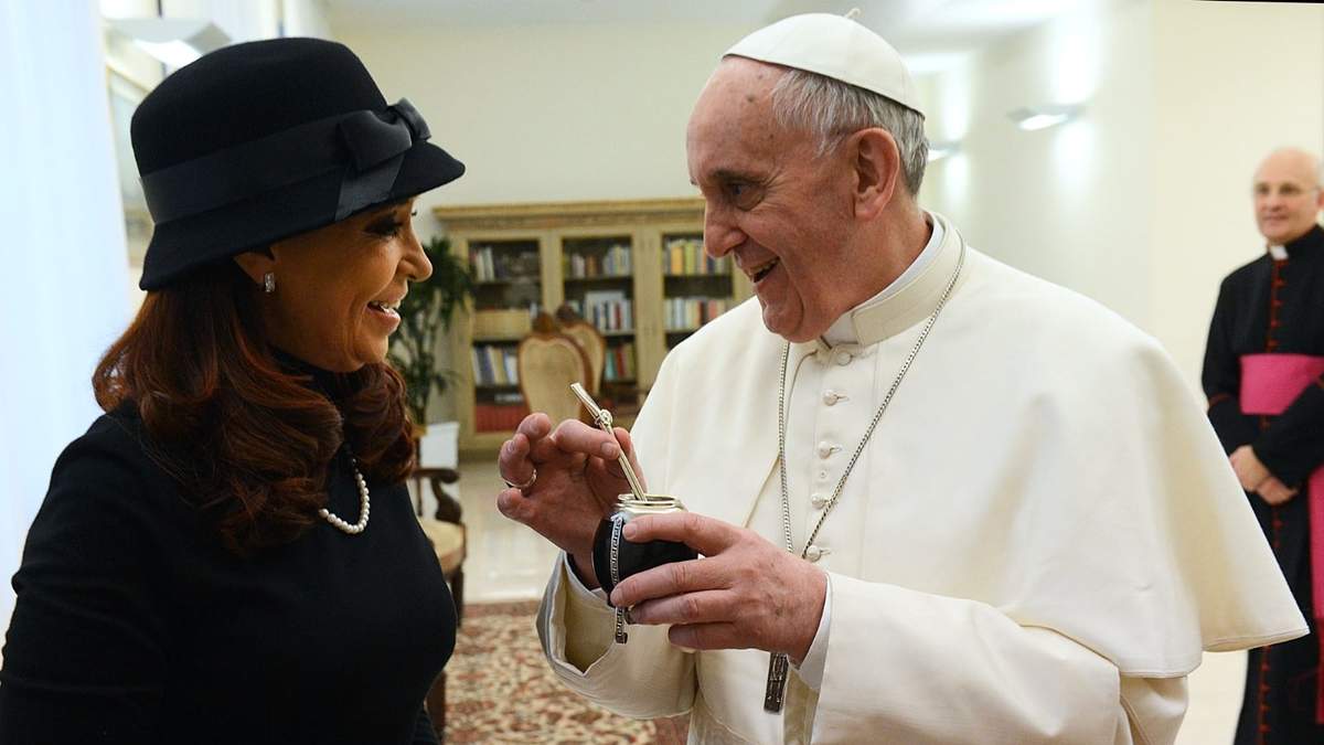 El papa Francisco y Cristina Fernández de Kirchner. Fuente: (Twitter)