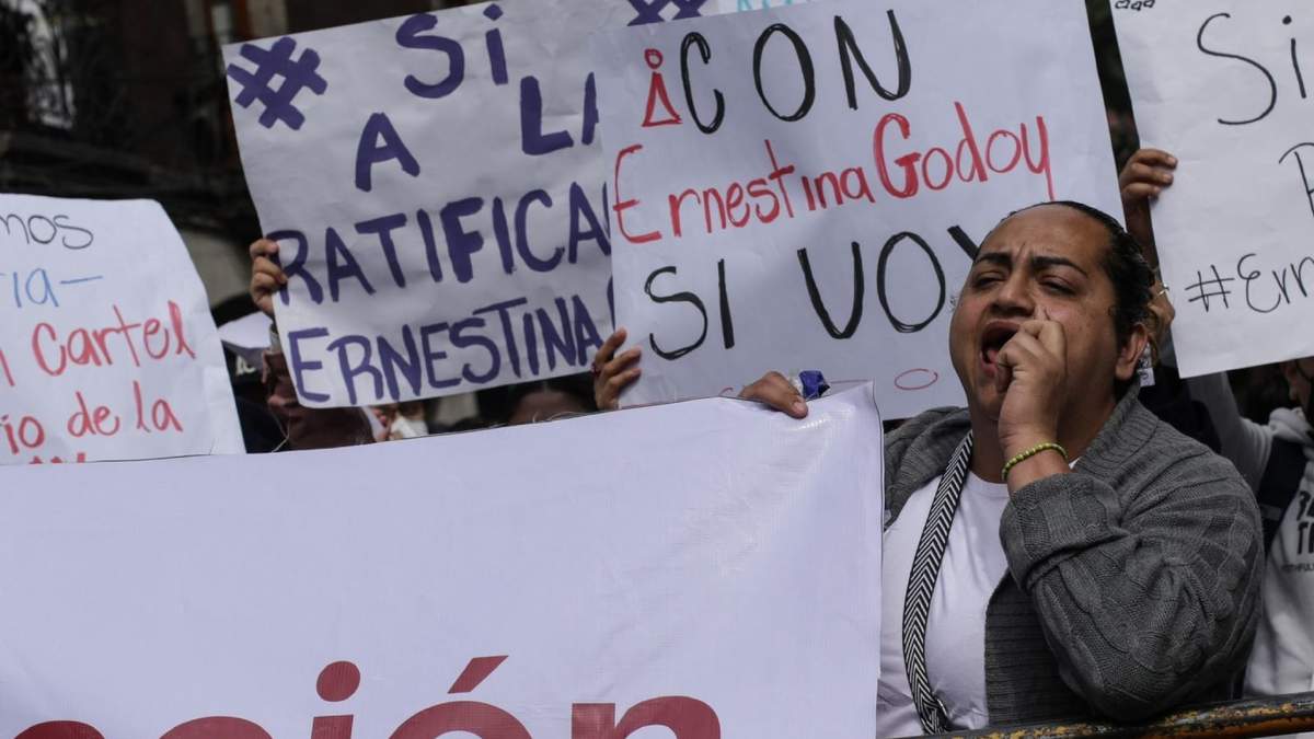 Apoyo a la ratificación de Ernestina Godoy