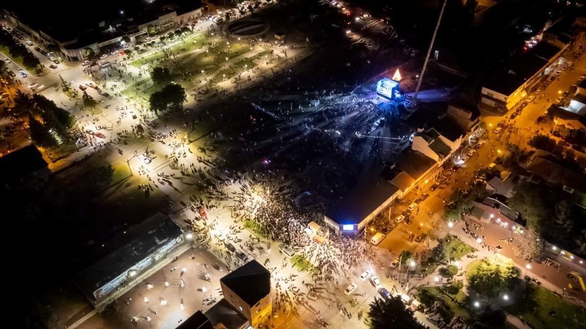 Así se vio el evento en Zapala desde arriba. Fuente: (Twitter)