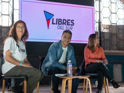 Escobar: “Vamos a hacer un gobierno que transforme en derechos lo que hoy son privilegios”