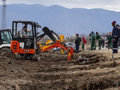 Macedonia del Norte se prepara para enterrar a las víctimas del incendio de una discoteca