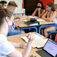 España arranca un nuevo año escolar con el 40% de los estudiantes vacunados