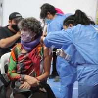 Avanza el operativo de vacunación a demanda en Neuquén Capital