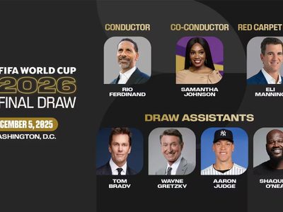Andrea Bocelli, una de las figuras del sorteo con un panel ajeno al fútbol