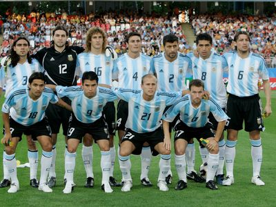 El reconocido futbolista de la Selección Argentina que colgó los botines para dedicarse a otro popular deporte