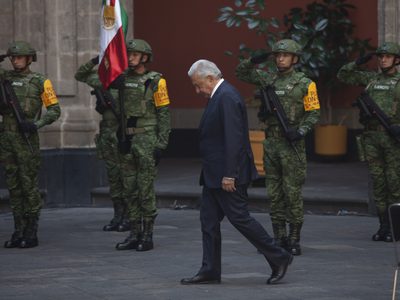 En manos del Ejército, privilegios de la familia presidencial