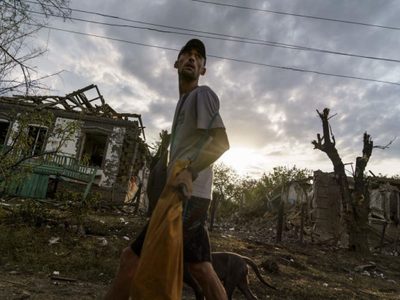 Ucrania: Rusia ataca convoy de civiles evacuados; 20 muertos
