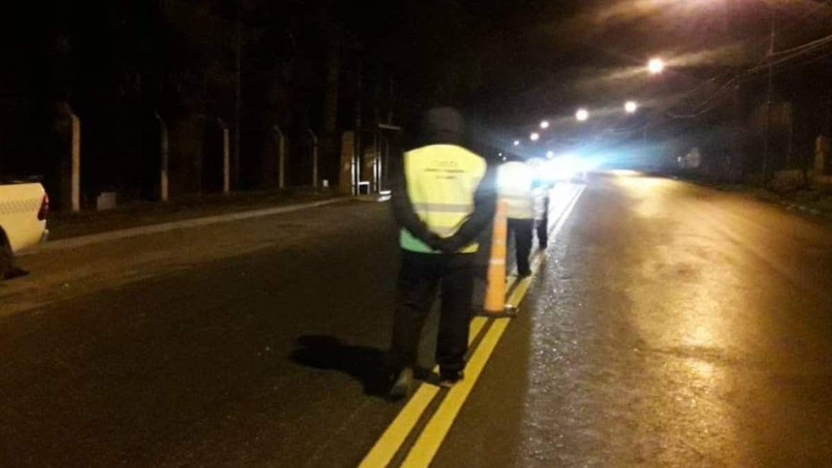En total 61 vehículos fueron retenidos y 3 alcoholemias dieron positivas este fin de semana. Foto: (Policía)