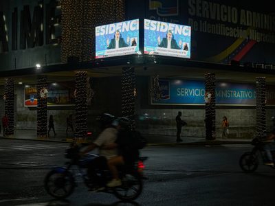 Maduro asegura que un gobierno impuesto en Venezuela “no duraría ni 47 horas”