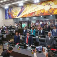 Congreso de Sonora rinde homenaje a los LeBarón y a niños víctimas de la violencia