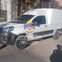 Detuvieron en Neuquén a dos hombres por el robo de un automóvil en Plottier
