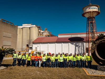 Cemex conmemora 120 años de construir confianza