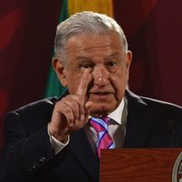 AMLO insiste al INAI que le dejen difundir información de “riqueza” de Loret; “tengo más”