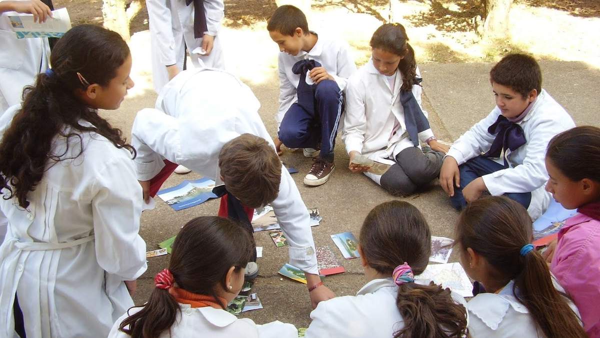 Escuelas primarias de Río Negro. Fuente: (Twitter)
