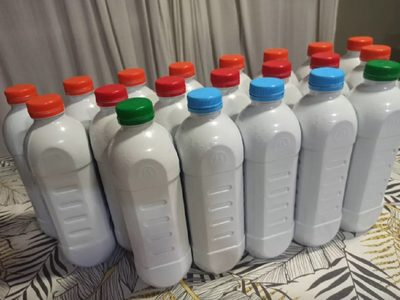 No tires las botellas de leche vacías: creá este proyecto súper útil para tener en tu mesa a la hora de los mates