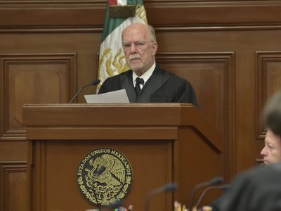 Ministro de la Corte propondrá rescatar dos de los fideicomisos eliminados por AMLO