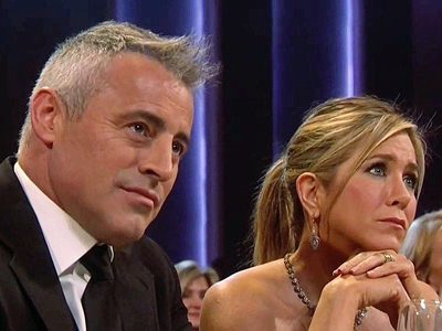 ¡Apa! reflotan las fotos de Jennifer Aniston besando a Matt LeBlanc en la calle