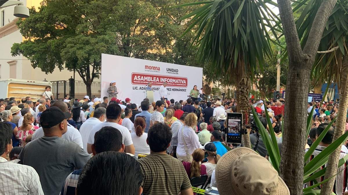 “Asamblea informativa” de Adán Augusto López en Culiacán