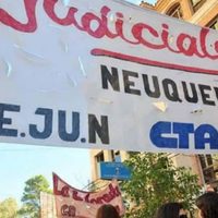 Judiciales de Neuquén decidieron continuar con los reclamos y anunciaron una movilización