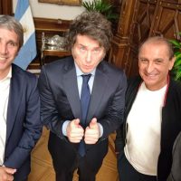 Javier Milei recibió a Ramón Díaz después de que expropiaran su campo en La Rioja