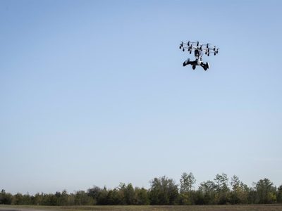 Fuerza Aérea de EU confirma el avistamiento de drones no identificados sobre tres bases británicas