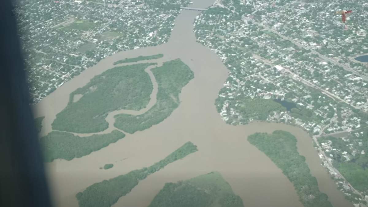 El río Pánuco durante un sobrevuelo del gobernador Américo Villarreal